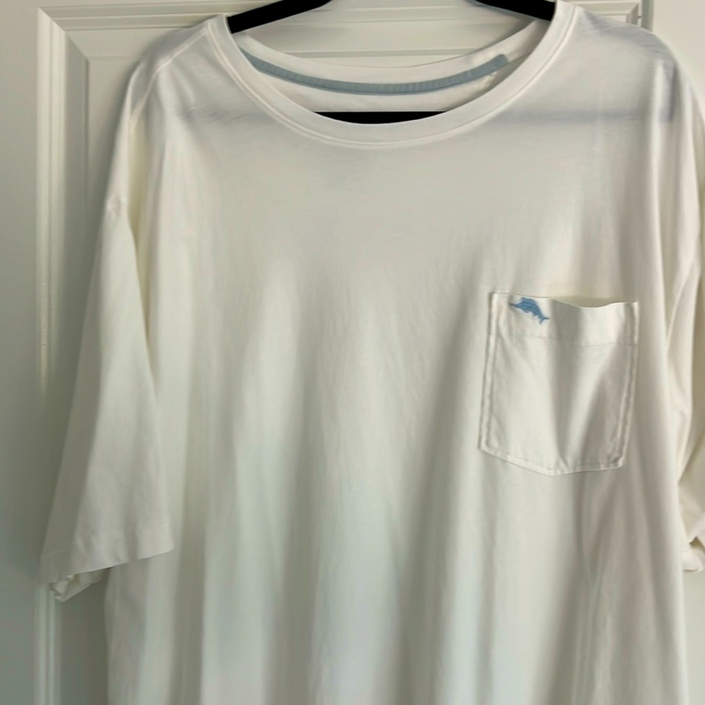 Tommy Bahama 100% cotton 2XL Pocket T shirt
